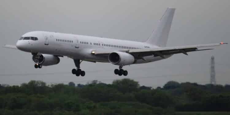PF revela finalmente quem estava dentro do avião 'misterioso' dos EUA que pousou no Brasil