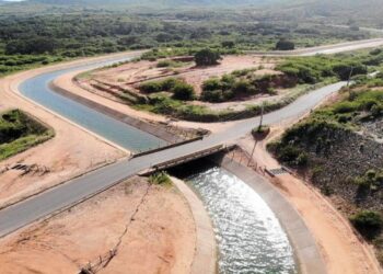 Cinturão das Águas avança e se consolida como a maior obra de transferência hídrica estadual do Brasil com investimento de R$ 800 milhões