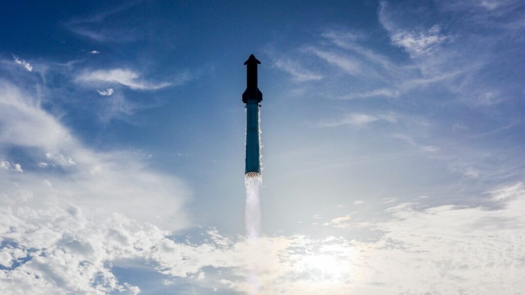Segunda missão da SpaceX é concluída e revela Terra como nunca antes vista