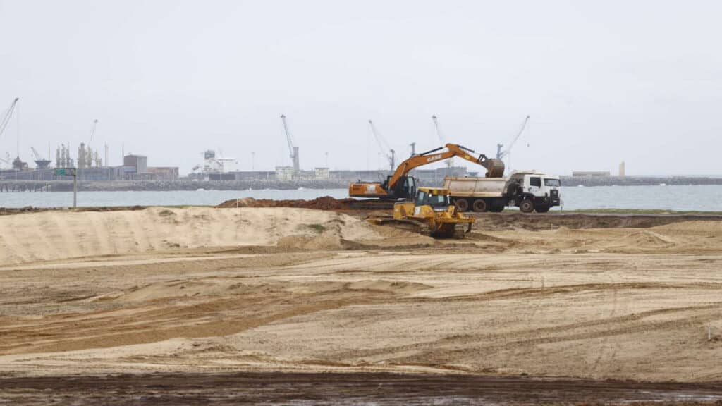 Parque de Tancagem no Pecém cria centenas de empregos e tem data de entrega revelada