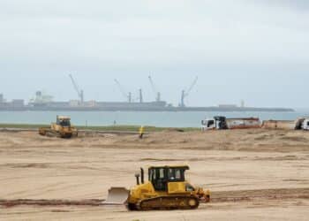 Parque de Tancagem no Pecém cria centenas de empregos e tem data de entrega revelada