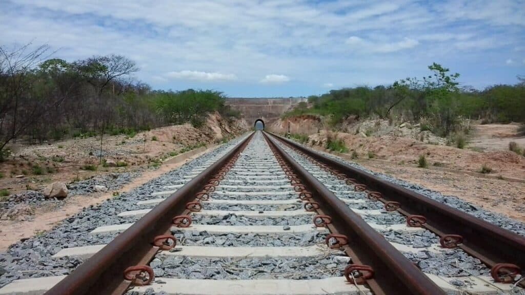 Saiba quando a Transnordestina deve ser concluída e as etapas atuais