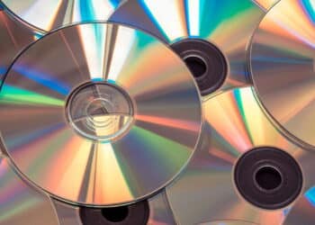 Você vai se surpreender com o que dá para fazer com CDs velhos