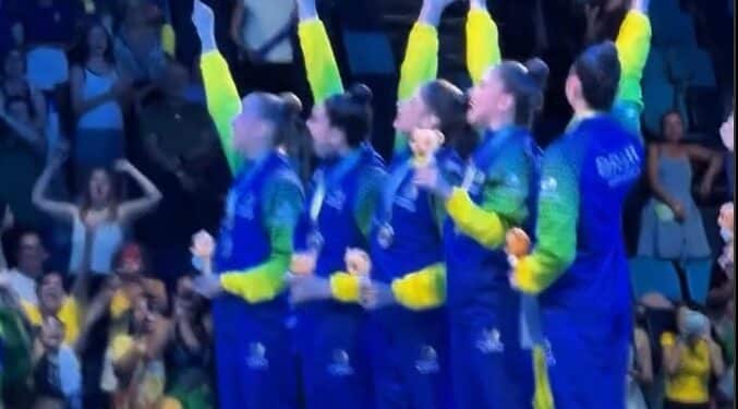 Com apresentação marcante, equipa brasileira conquista medalha inédita na ginástica rítmica