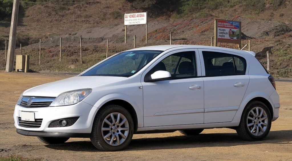 Chevrolet Astra 1.8 - Fonte: Wikimedia Commons