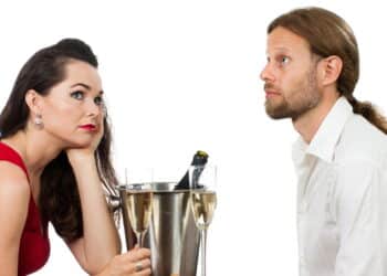O que significa quando uma pessoa evita contato visual, segundo a psicologia