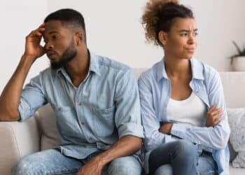 Psicologia explica o significa de quando uma pessoa evita contato visual