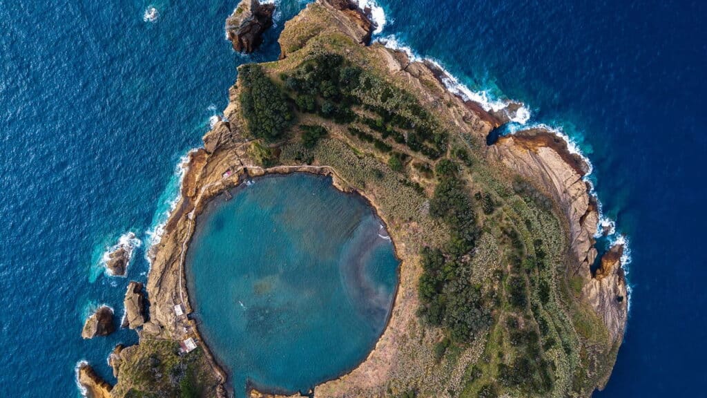 A piscina natural mais cobiçada do mundo que somente 400 pessoas podem visitar