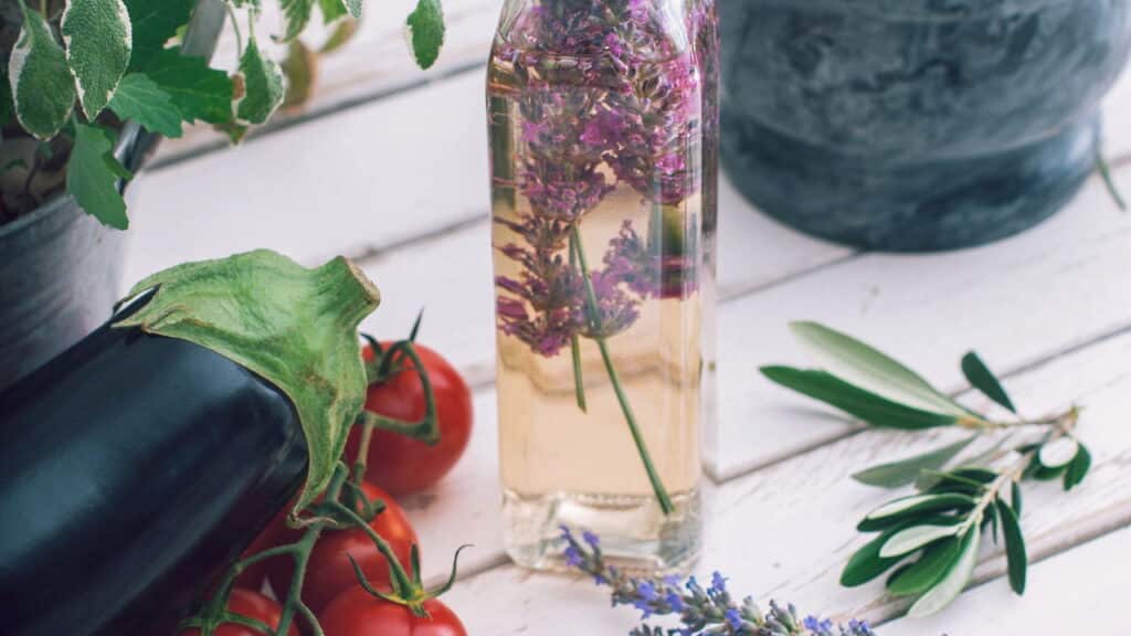 Top 10 flores e hortaliças que trabalham juntas na horta