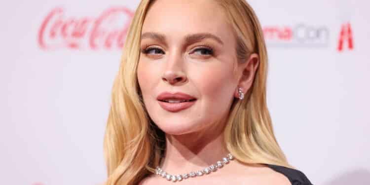 Entenda o segredo antienvelhecimento de Lindsay Lohan
