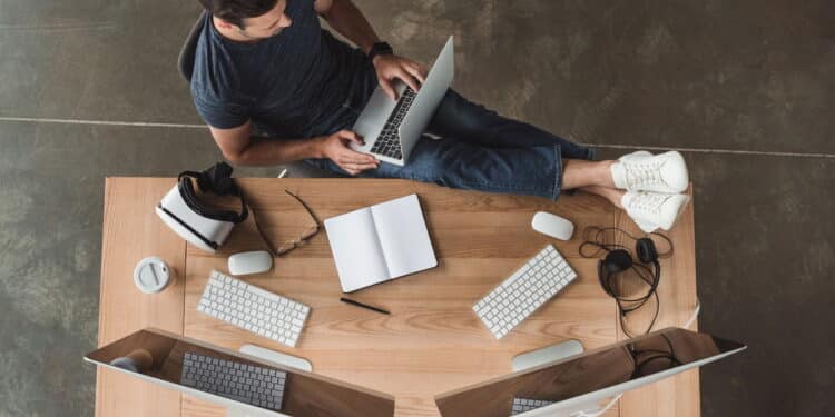 O verdadeiro motivo do por que você deve evitar usar cores frias no seu escritório em casa