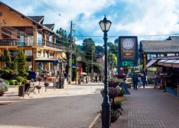 A vila mineira conhecida como a “Suíça brasileira” que encanta quem ama frio e montanhas