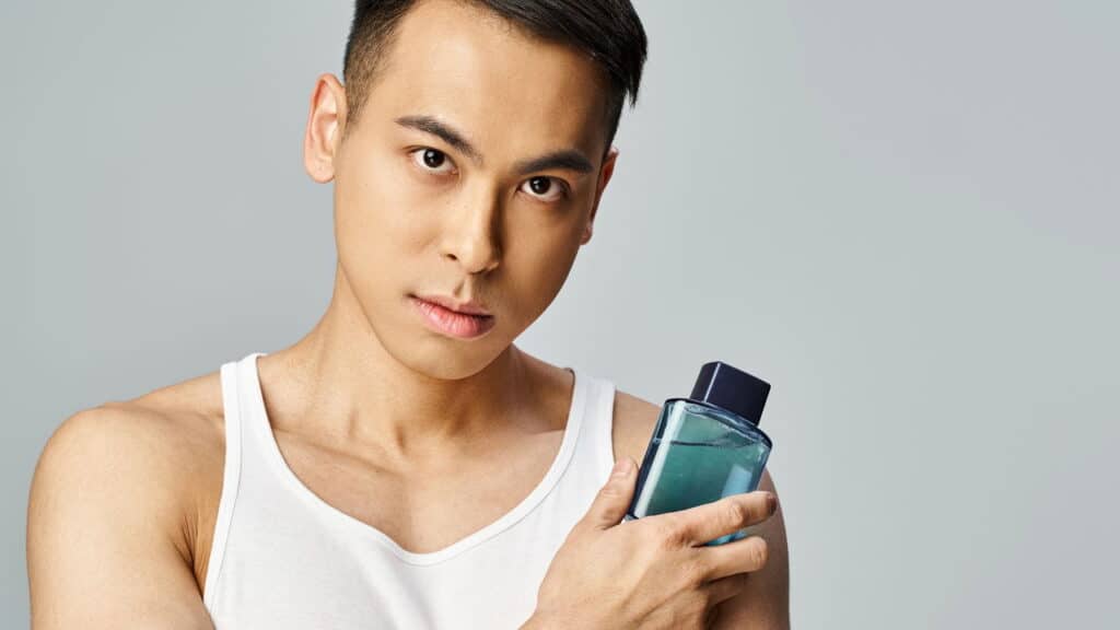 Três perfumes masculinos baratos que são campeões de venda