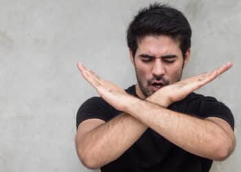 Sinais de que você precisa dizer não com mais frequência para melhora a saúde mental