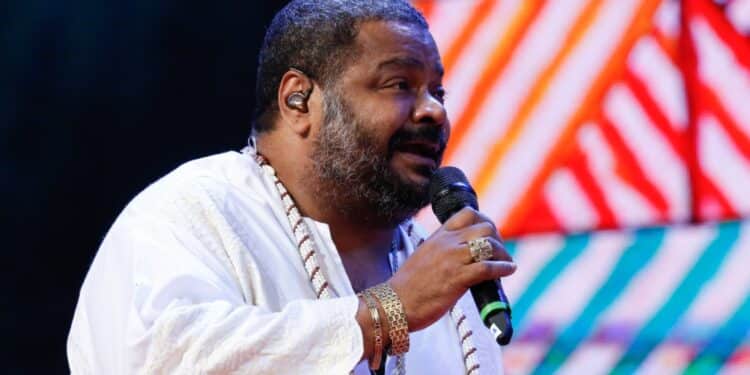Quadra do Império Serrano se prepara para a última homenagem a Arlindo Cruz