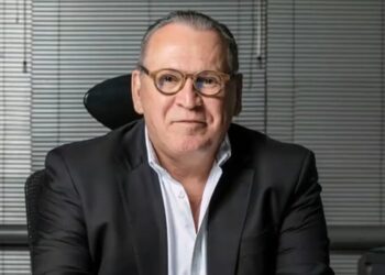 Dono da Ultrafarma é obrigado a usar tornozeleira e tem fiança estipulada em R$ 25 mi