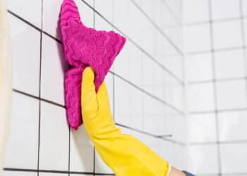 A misturinha perfeita para deixar seus azulejos brilhando
