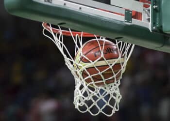 Memes tomam conta das redes da NBA após vitória do Brasil