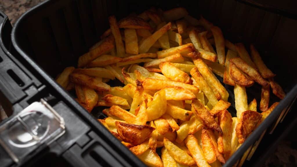 Como deixar as batatas perfeitas na Airfryer?