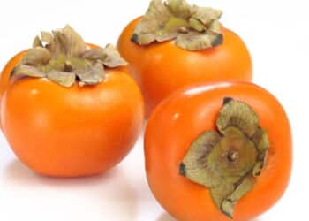 Fruta que queima gordura? Conheça os poderes do caqui