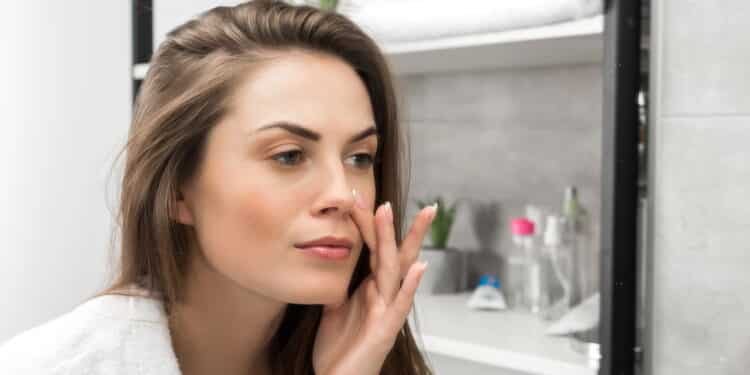 A nova tendência nos cuidados com a pele está surpreendendo até os dermatologistas