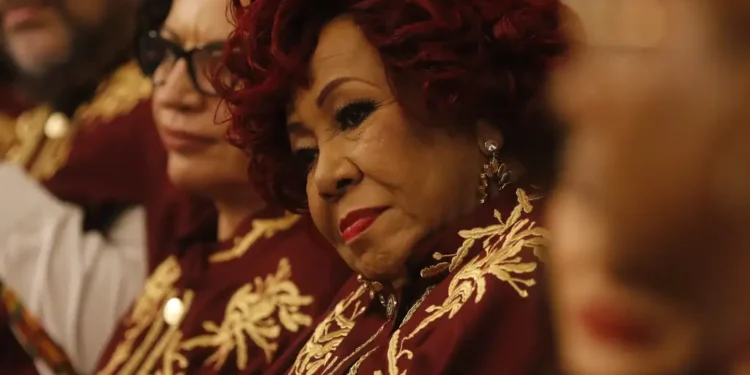 Alcione declara que vai fazer "macumba" para Trump e elogia Alexandre de Moraes