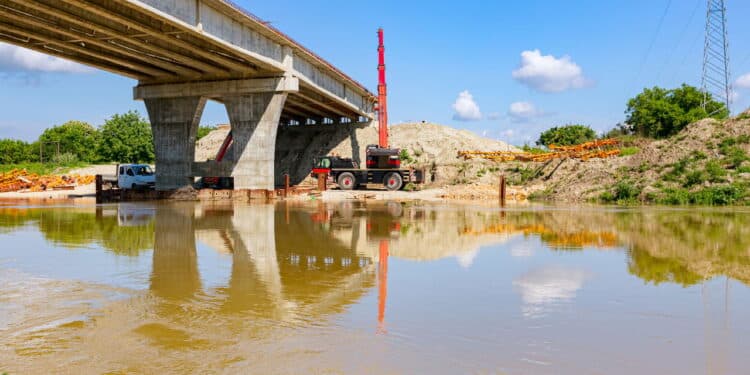 Obras da ponte entre Manga e Matias Cardoso são autorizadas pelo governo de Minas