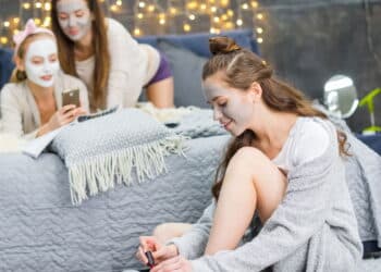 Como criar um spa relaxante em casa para aliviar o estresse diário