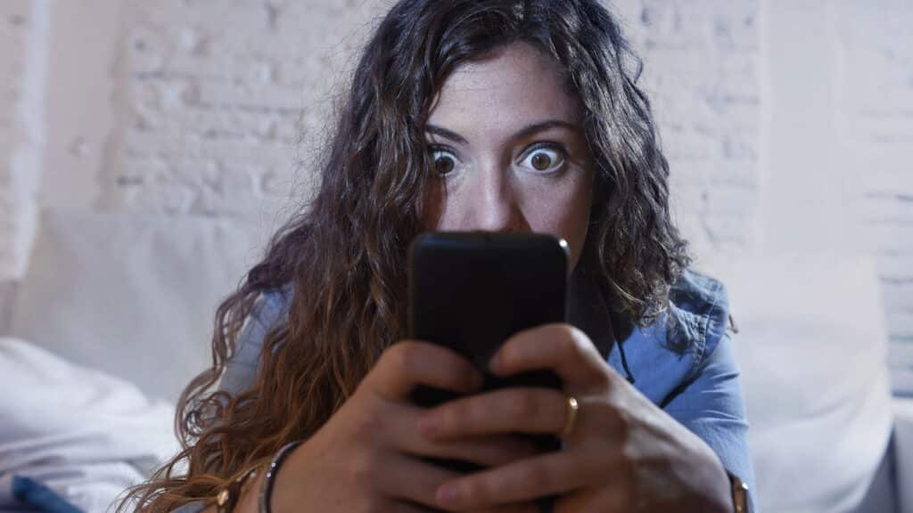 Uma visão sobre distrações provocadas pelo celular
