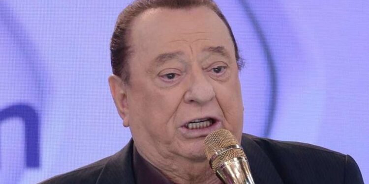 Raul Gil tem diagnóstico revelado em boletim médico após internação