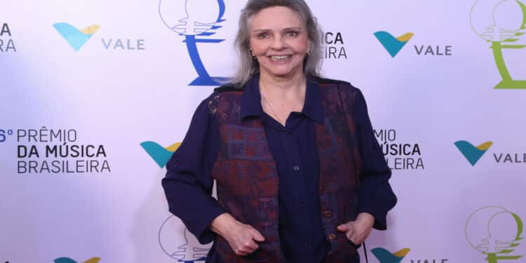 Causa da morte da cantora Angela Ro Ro é revelada