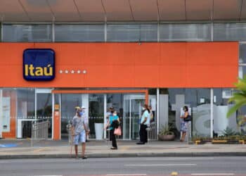 Clientes do Itaú serão ressarcidos após banco manter cobranças indevidas em faturas durante 14 anos