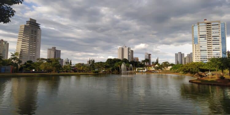 A cidade barata para viver que virou o novo desejo das famílias no Brasil