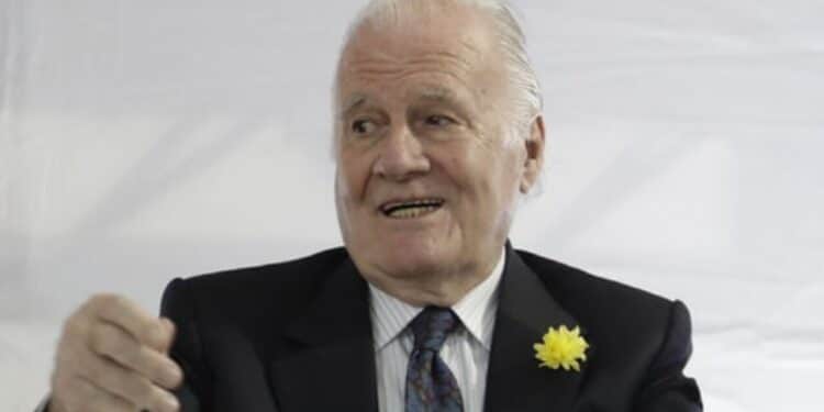 Morre o famoso jornalista Mino Carta, aos 91 anos