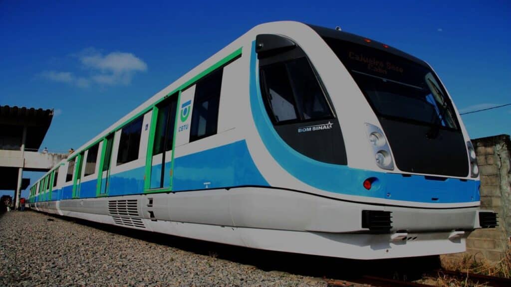 Governo de Pernambuco negocia R$ 1 bilhão para impulsionar o Metrô do Recife