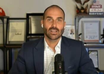 Eduardo Bolsonaro não deve ser cassado