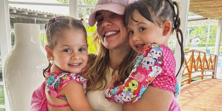 Filha de Virginia e Zé Felipe é internada em hospital de SP