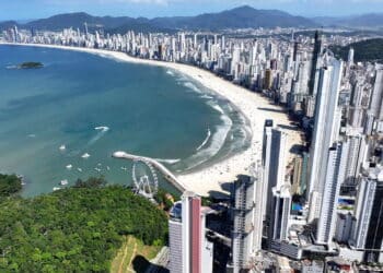 Brasileiros estão se apaixonando por essa cidade do Sul que se destaca em qualidade de vida
