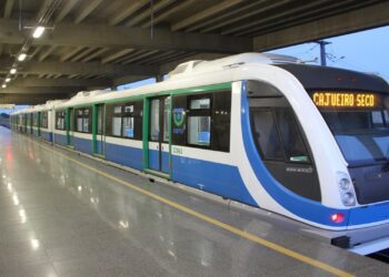 Governo de Pernambuco negocia R$ 1 bilhão para impulsionar o Metrô do Recife