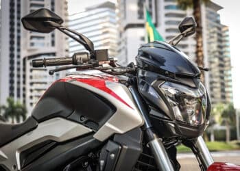Bajaj Dominar 250 - Foto: Divulgação/Bajaj