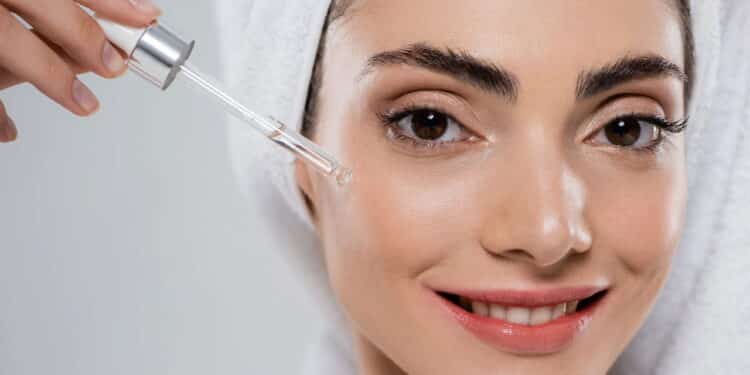 O segredo dos ácidos que resolvem a pele com acne e oleosidade já nas primeiras semanas