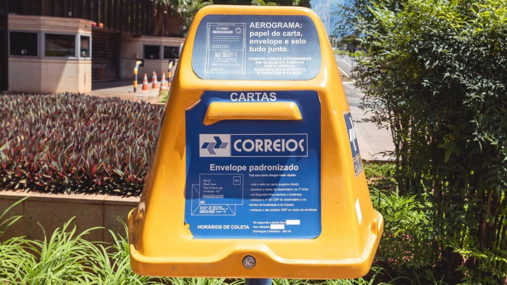 Quais são as perspectivas de financiamento para os Correios?