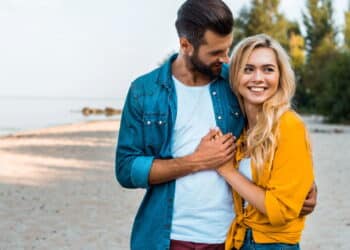 Dormir em quartos separados, a tendência que transforma a vida de muitos casais