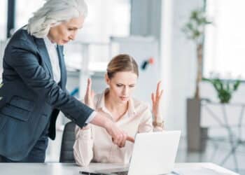 O que fazer quando o chefe não reconhece seu esforços no trabalho