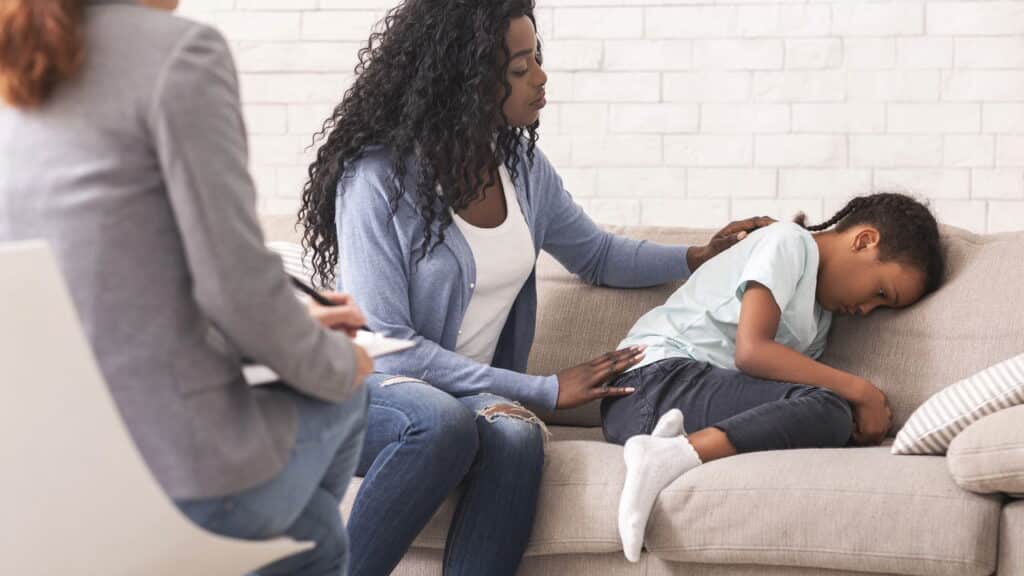 Este comportamento entre pais está gerando traumas invisíveis nas crianças