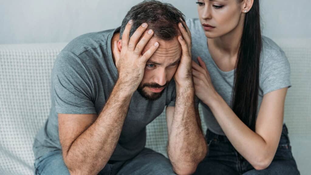 O que psicólogos revelam sobre a diferença entre tristeza e depressão