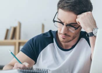 Estudantes relatam mais foco e menos estresse depois de aplicar essa prática milenar chinesa