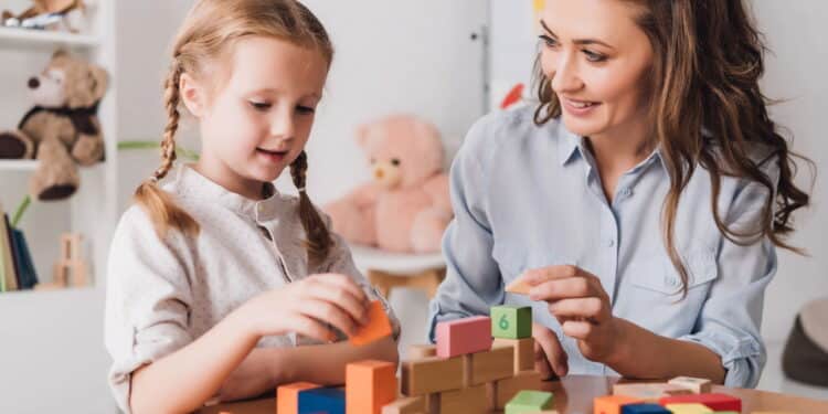 Psicólogos alertam para um detalhe da infância que muda tudo na vida adulta