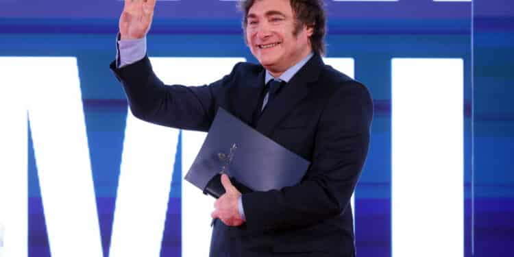 Eleições em Buenos Aires funcionam como referendo indireto ao governo Milei