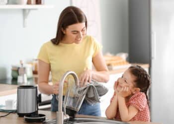 Seu liquidificador limpo como novo em 2 minutos com esse truque simples